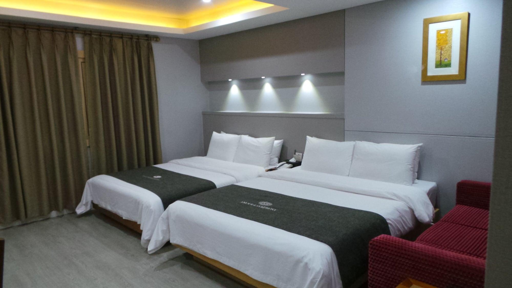 Amour Hotel Suwon Exterior foto